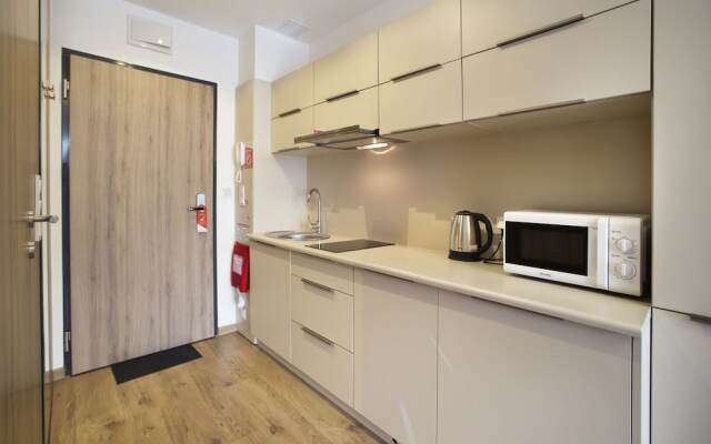 P&O Apartments Wolska Residence 165