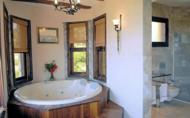 An Unspoilt Setting, Luxurious Surroundings and a Warm, Personal Welcome