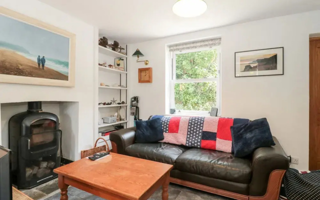 Lea Cottage