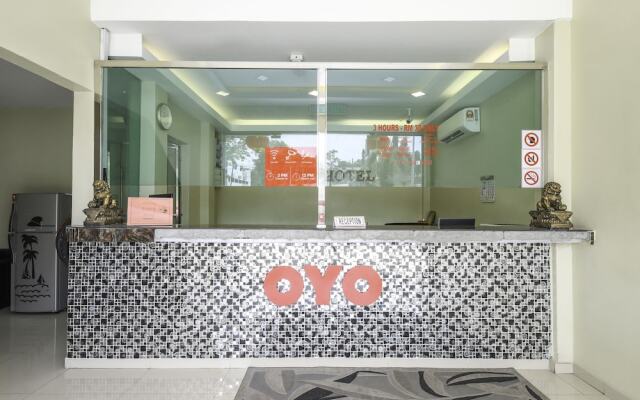 OYO 1136 PD Star Hotel