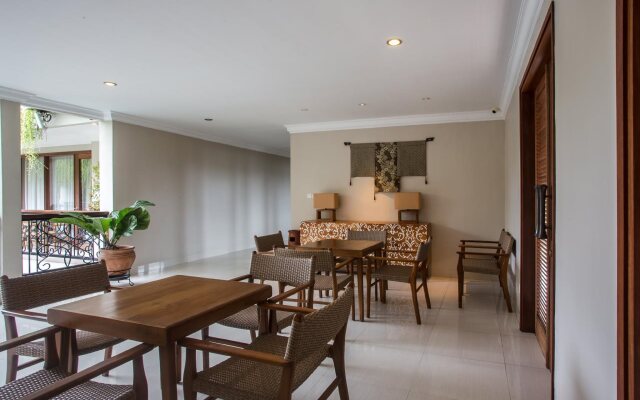 Seminyak Lagoon All Suites Hotel