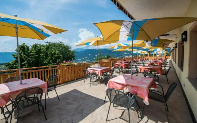 Albergo Bucaneve