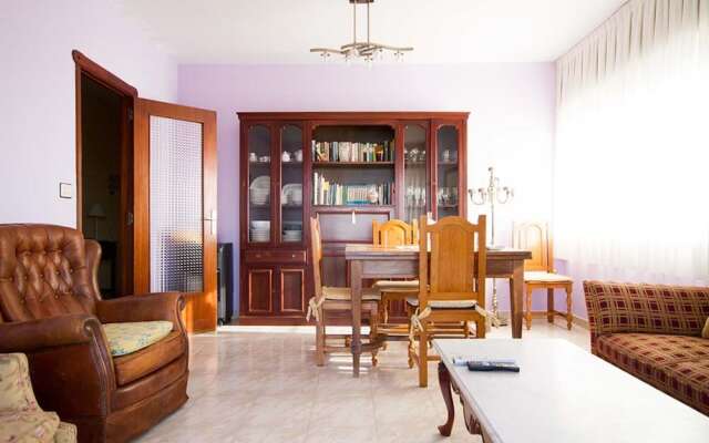 Villa - 4 Bedrooms - 101982