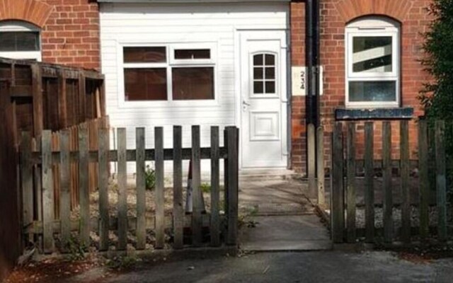 Lovely Holiday Home in Leeds near Roundhay Park