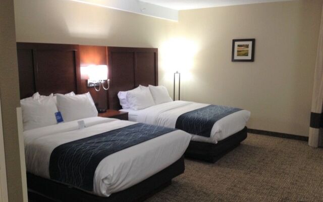 Holiday Inn Express Junction City