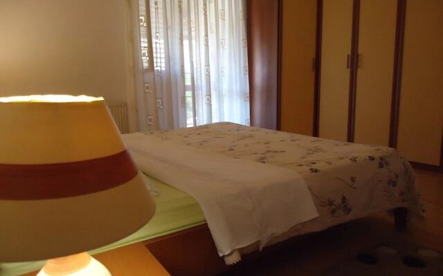 Apartment Take a Look