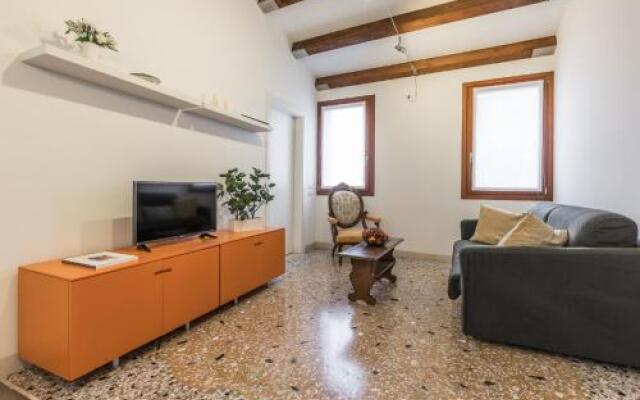 Ca' Della Frutta Venetian Apartment