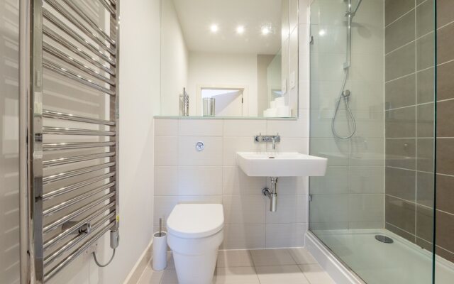 Heron House Apartments