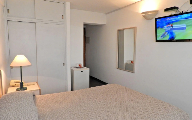 Hotel Tres Cruces