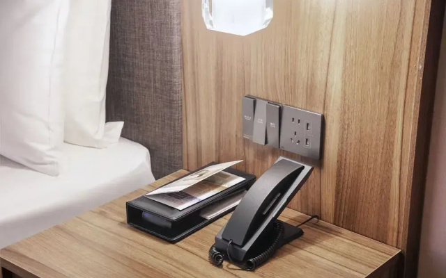 Home Selection Hangzhou Xihu Hubin Yintai i77 Store