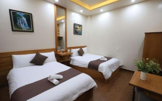 Khanh Vi Van Hotel