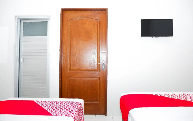 Achterhuis Guest House by OYO Rooms