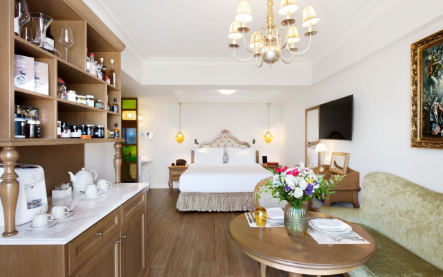 Metaxa Hotel