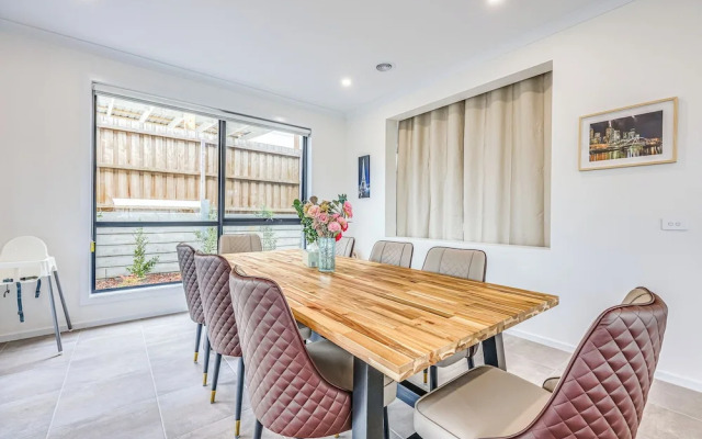StayAU 5BR Family Getaway GreaterGeelong in Duneed