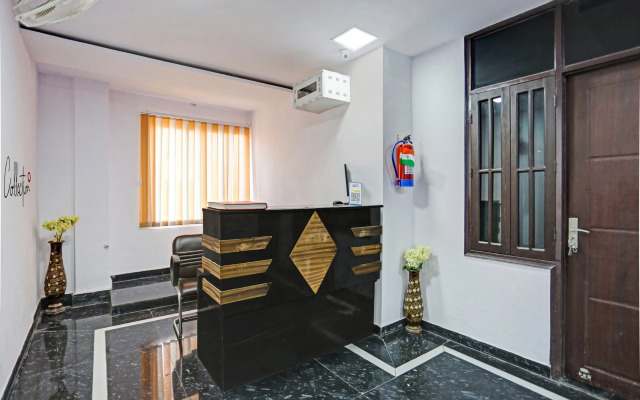 Collection O Hotel Holidays Inn and Banquet