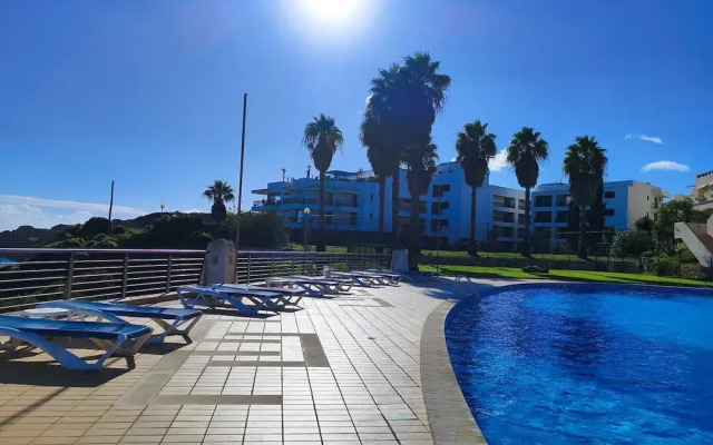 Lagos Ocean BAY With Pool by Homing