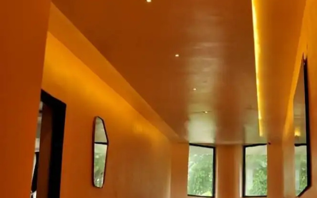 The Address Hotel And Tower