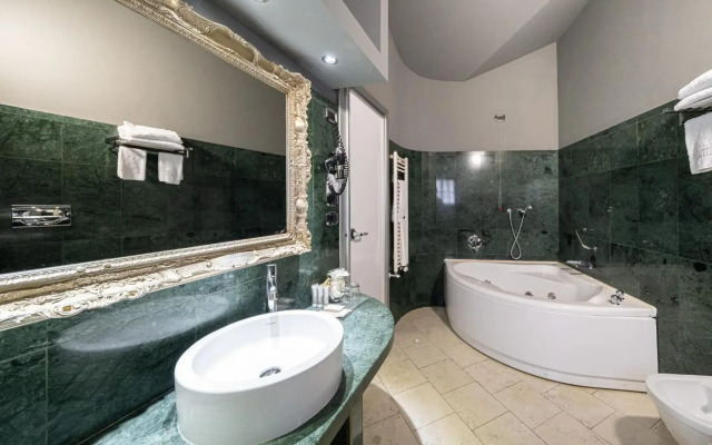 Settecento Hotel