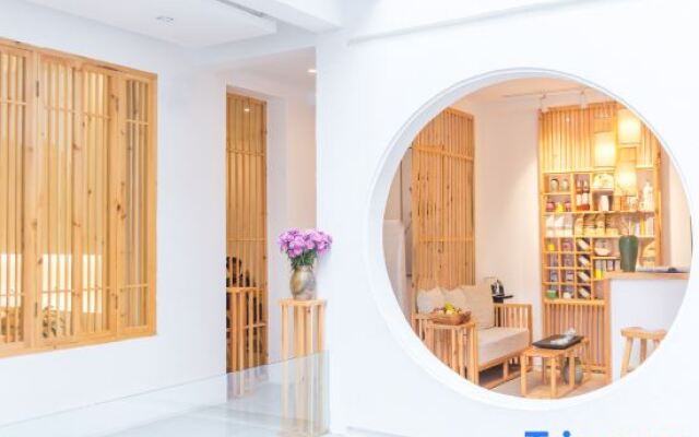 Yiyun Art Hostel