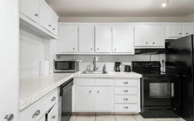 Bay Harbor Sunset Apt 3A