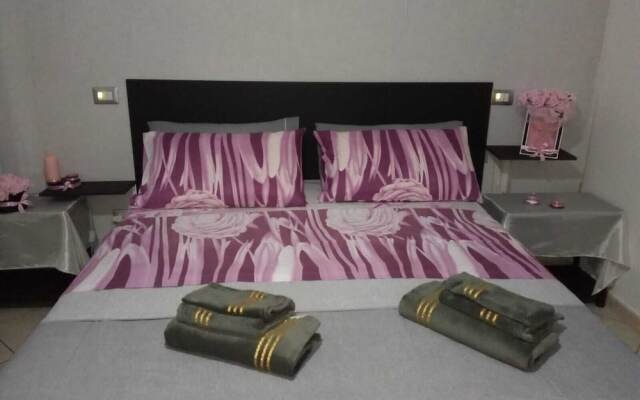 Le Chambre Petite B&B by holidayngo
