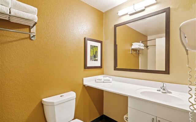 Extended Stay America Suites Washington DC Falls Church