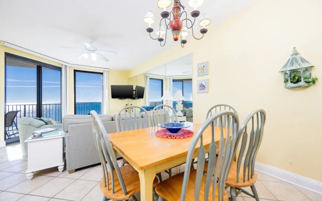 Phoenix X 616 2 Bedroom Condo