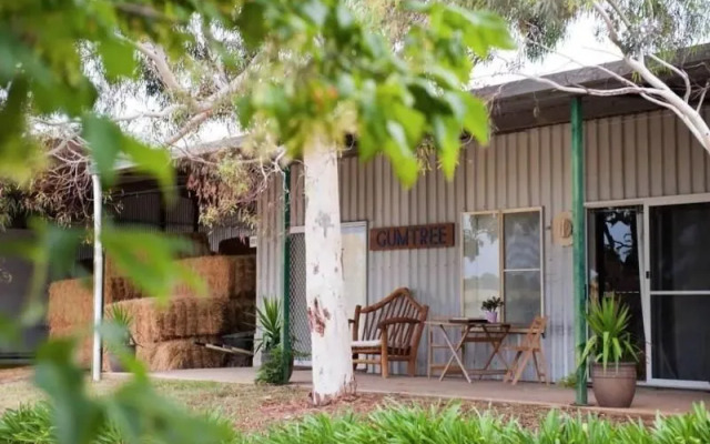 Peppertree Hill Luxury Farm Accommodation