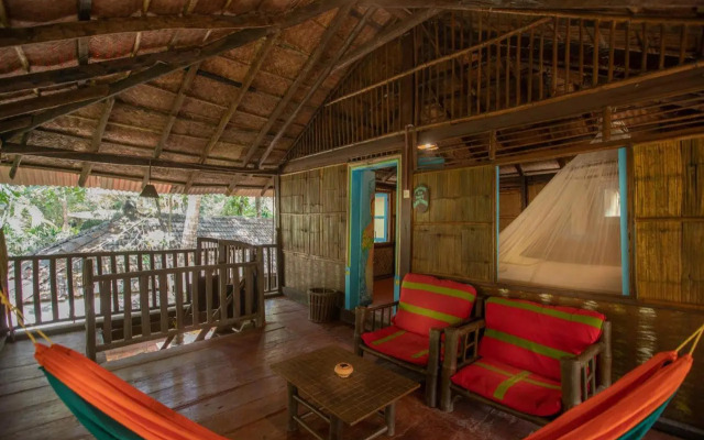 Bhakti Kutir Huts