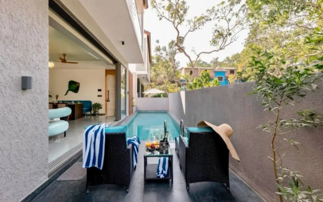 Luxe 3bhk Villa Kosha Pvt Pool - 2km to Beach