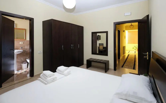 Opus Hotel