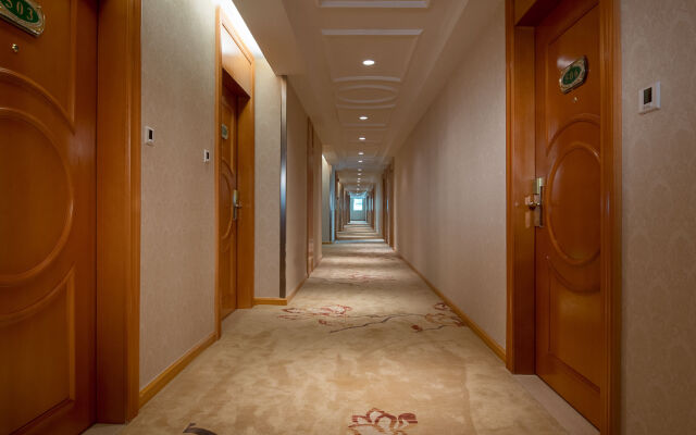 Shenzhen Vienna Hotel (Airong road branch)