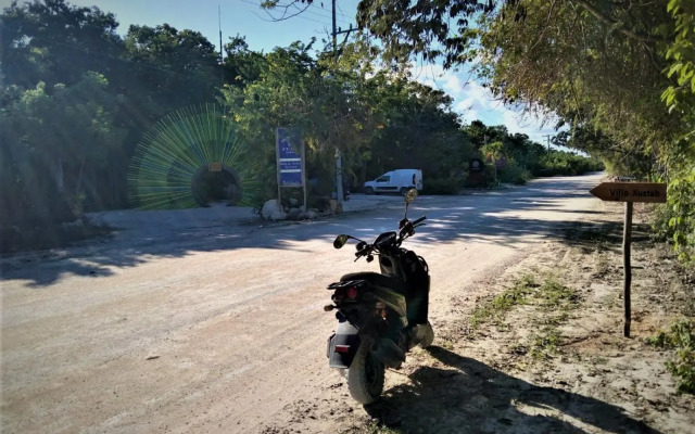 Villa Kuxtah, Beautiful bungalow with Private Pool