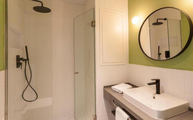 Apartamentos Málaga Premium - Calle Granada