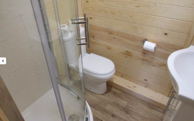 Riddings Wood lodges