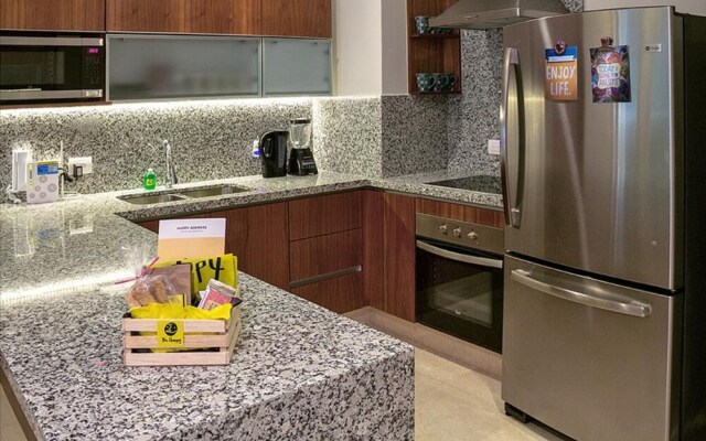 Peaceful Brand New 3BR by Happy Address