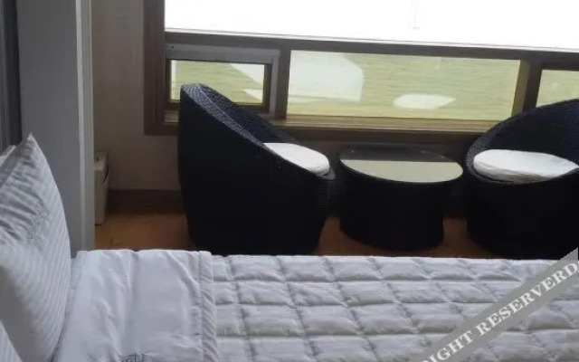 Southern Beach Hotel