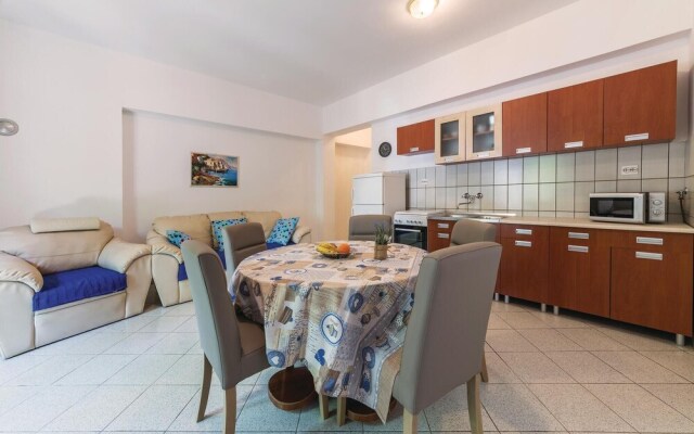 Nice Apartment in Medulin With Wifi and 2 Bedrooms
