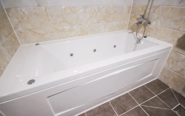 Yeongdeok Gangguhang Cloud Hotel