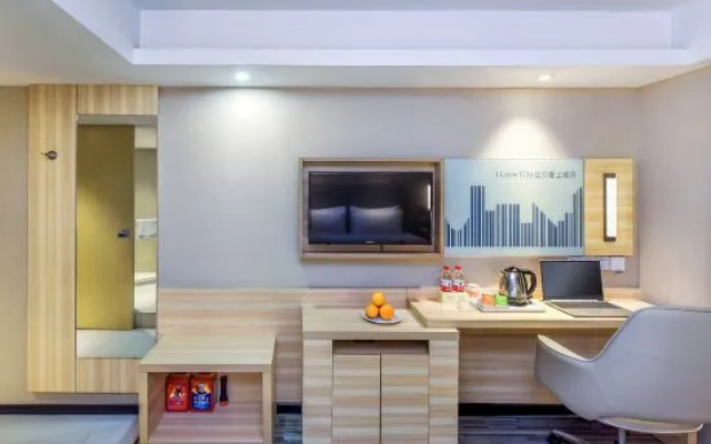 Vienna Classic Hotel (Chongqing Nanbin Road Danzishi) – Guest Rooms – Chongqing