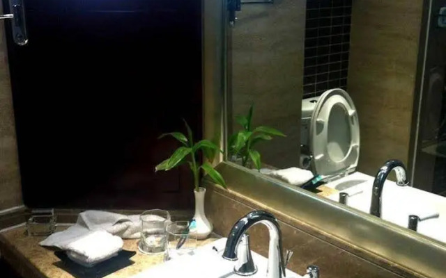 Riverside No.1 Hotel - Wuhan