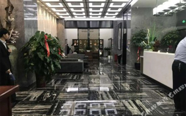 Lin Hai Hotel