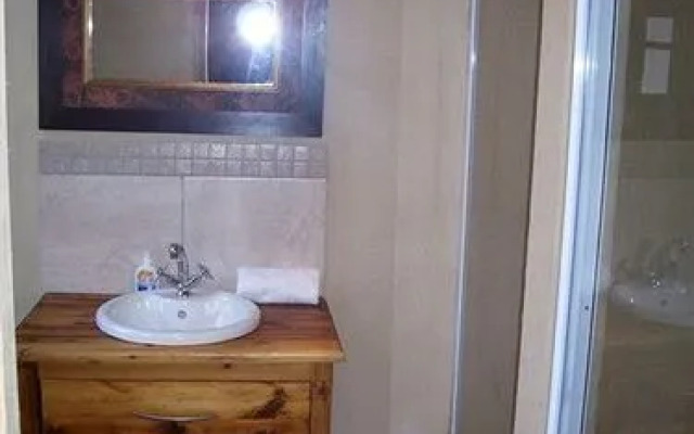 Nomndeni De La Changuion