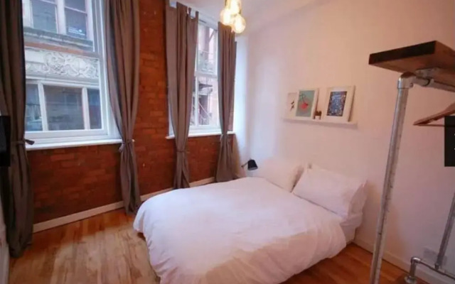 Characterful 2 Bedroom Apartment in Manchester
