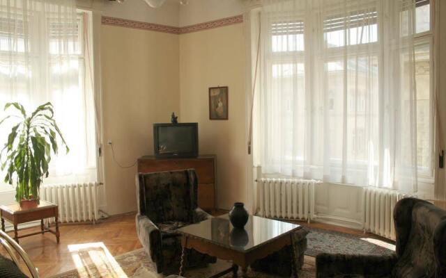 Centro Budapest Apartmanok