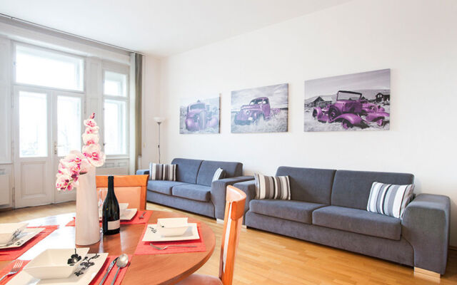 Riverview Apartments Prague