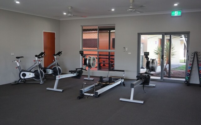YAL Cairns - A Motel that makes a difference