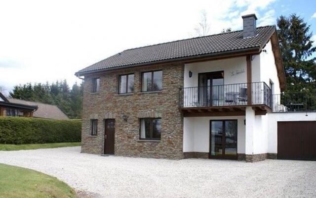 Attractive Holiday Home in Xhoffraix with Barbecue