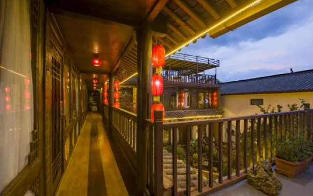 Sisigu View Inn