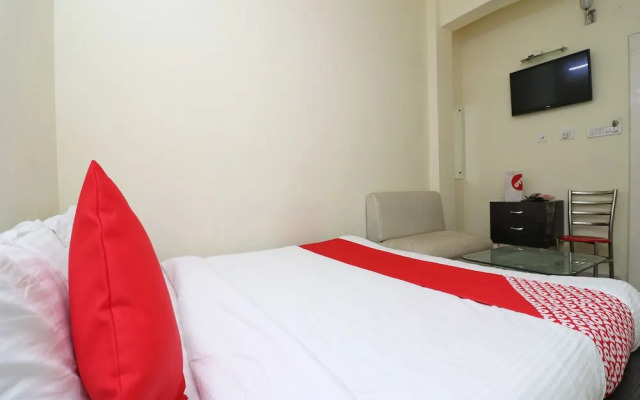 OYO 24119 Hotel Rama Krishna